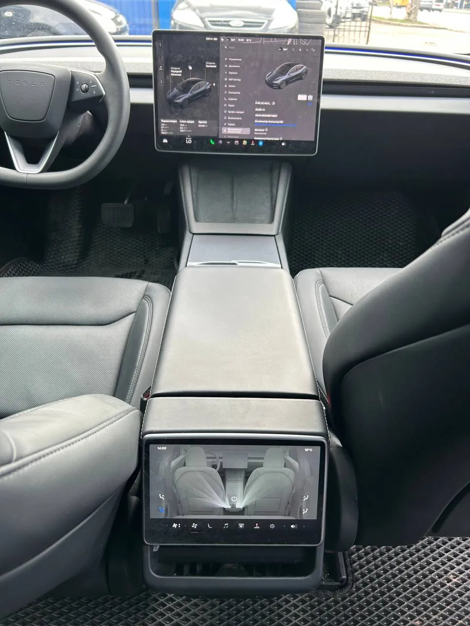Tesla Model 3 - фото 9