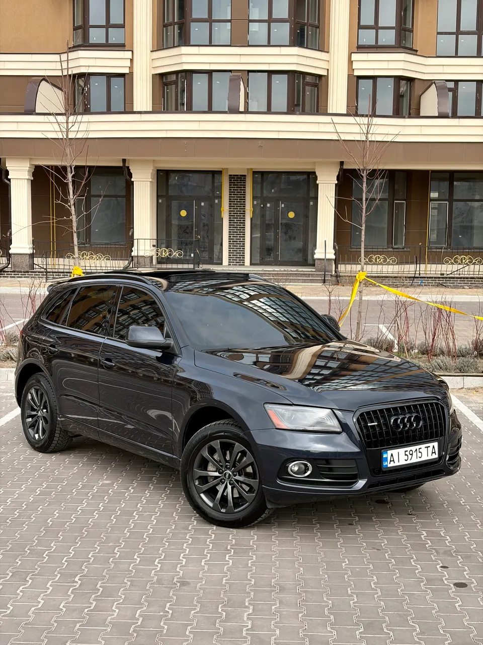 Audi Q5 - фото 1