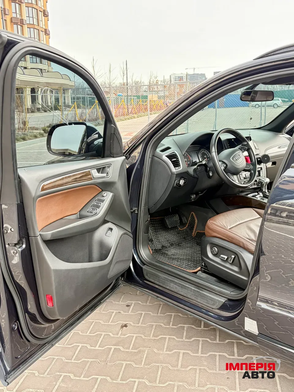 Audi Q5 - фото 10