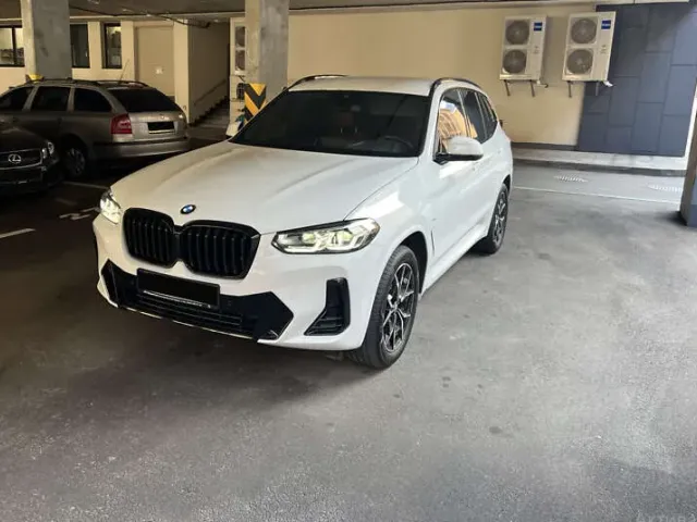 BMW X3 - фото 1