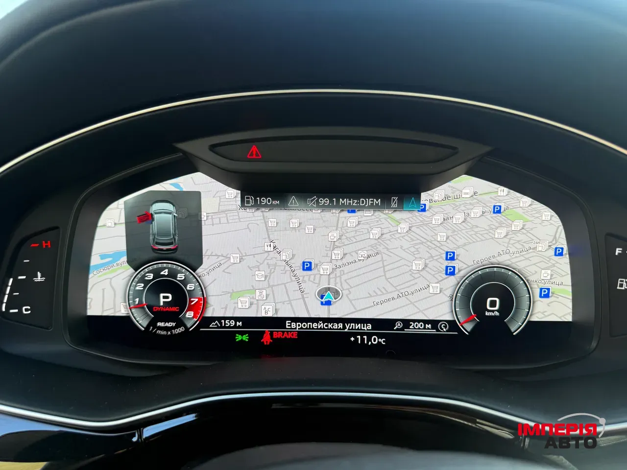 Audi SQ8 - фото 20