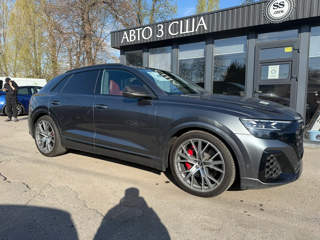 Audi SQ8 - фото 11