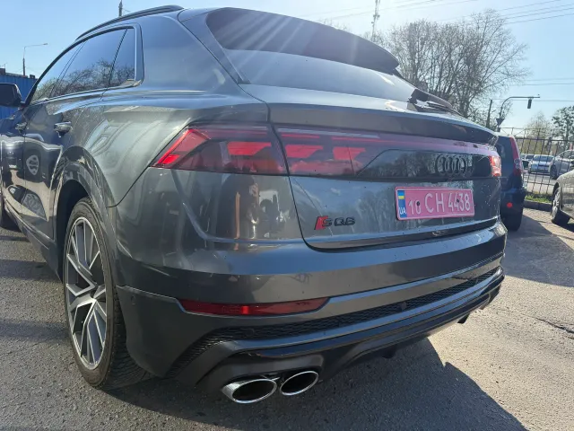 Audi SQ8 - фото 5