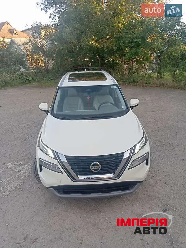 Nissan Rogue - фото 33