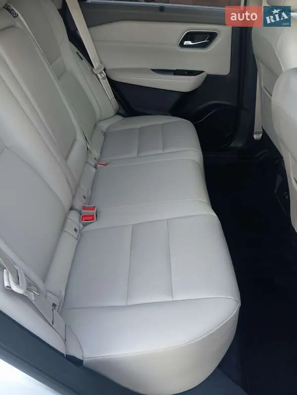 Nissan Rogue - фото 13