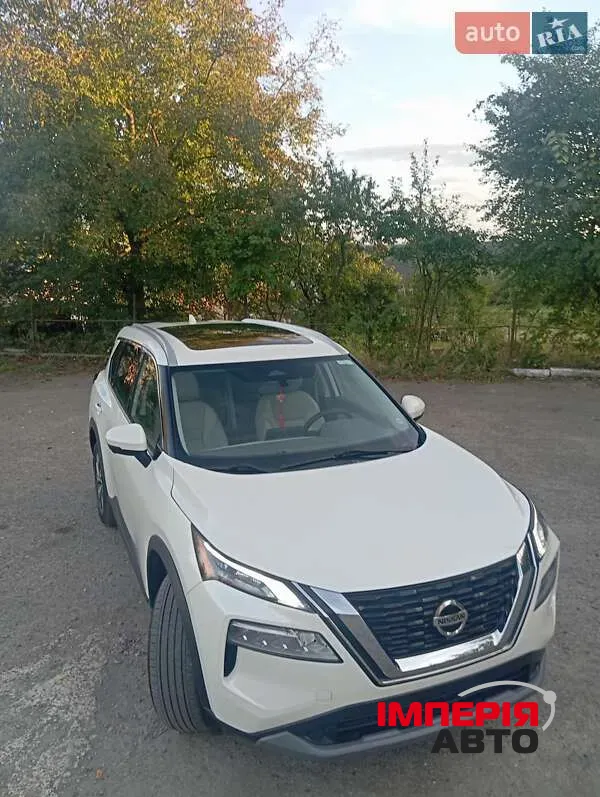 Nissan Rogue - фото 32