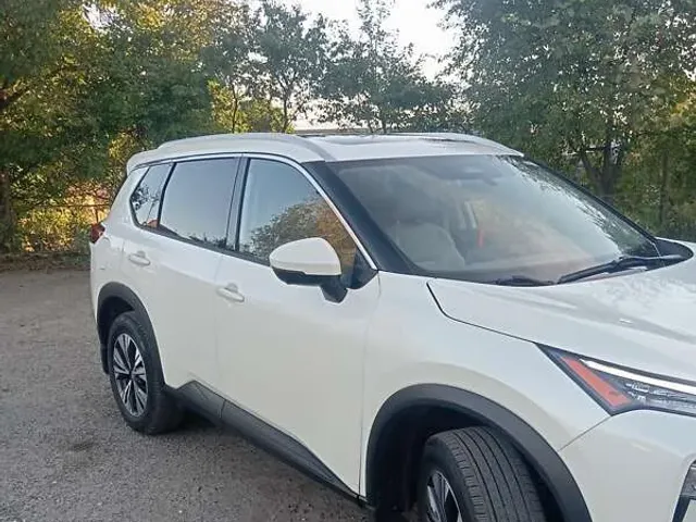 Nissan Rogue - фото 2