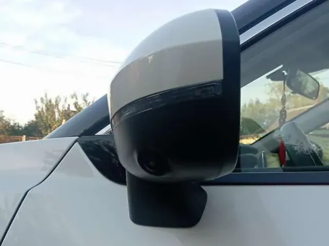 Nissan Rogue - фото 4