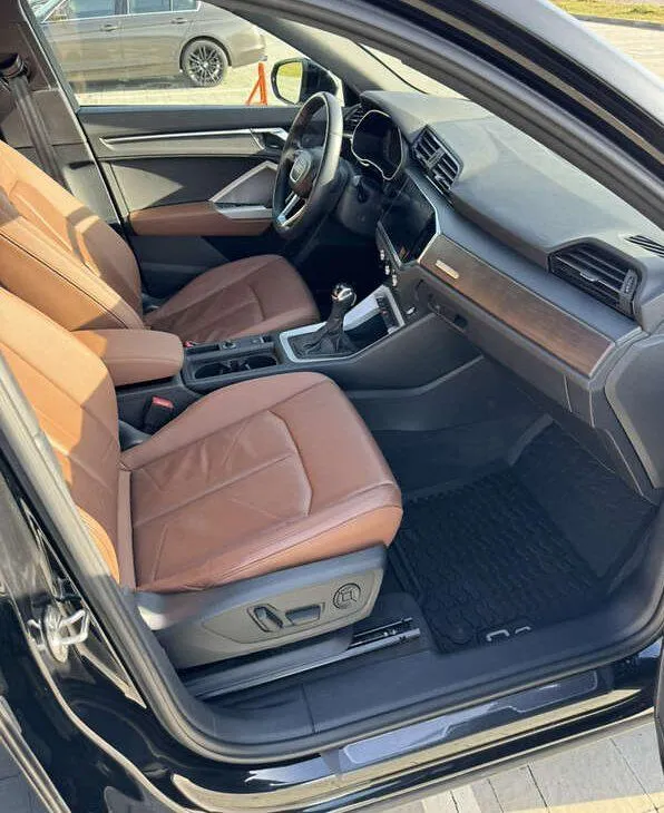 Audi Q3 - фото 9