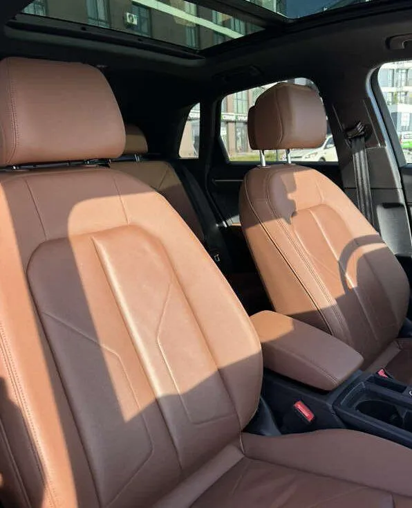 Audi Q3 - фото 8