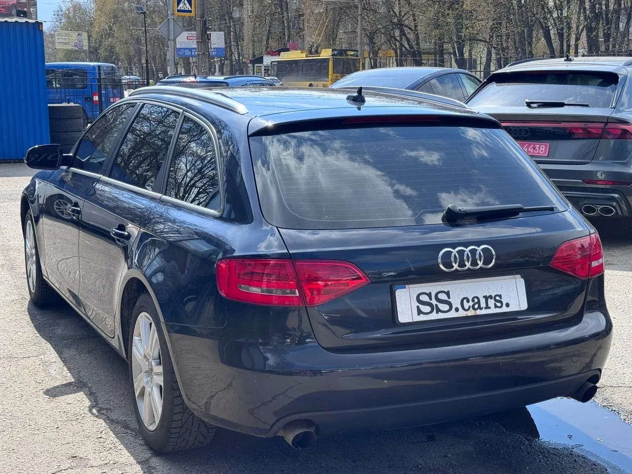 Audi A4 - фото 9