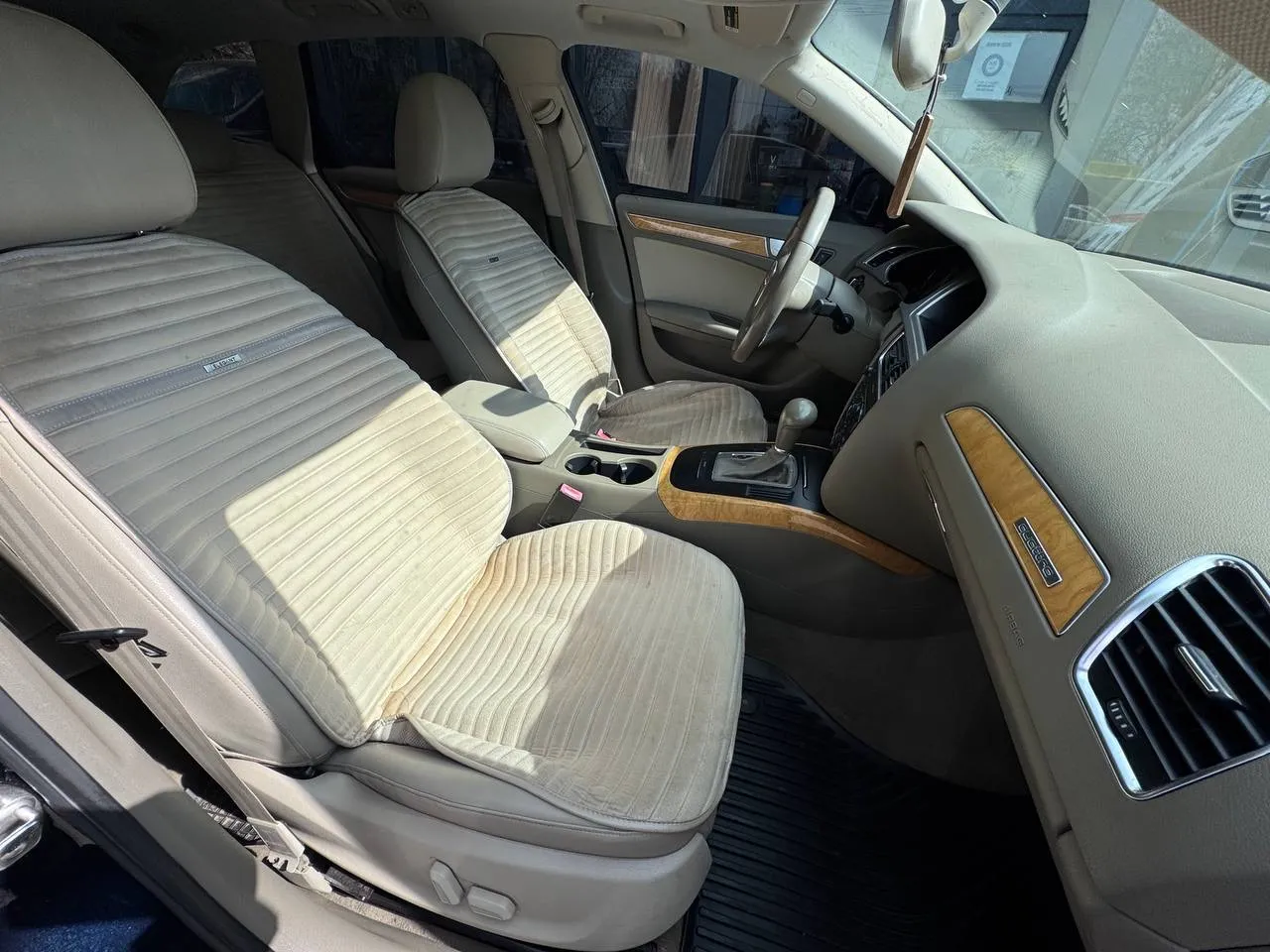 Audi A4 - фото 23