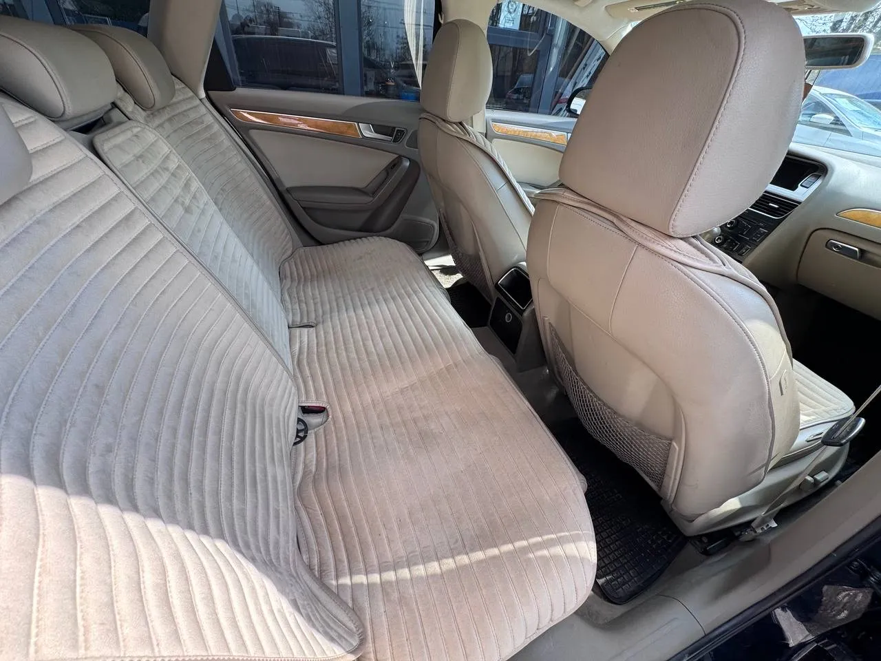 Audi A4 - фото 25