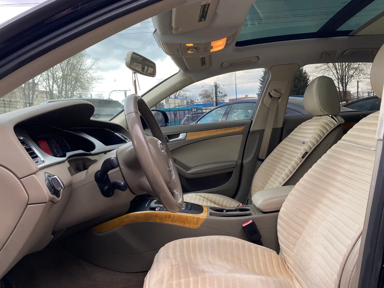 Audi A4 - фото 13