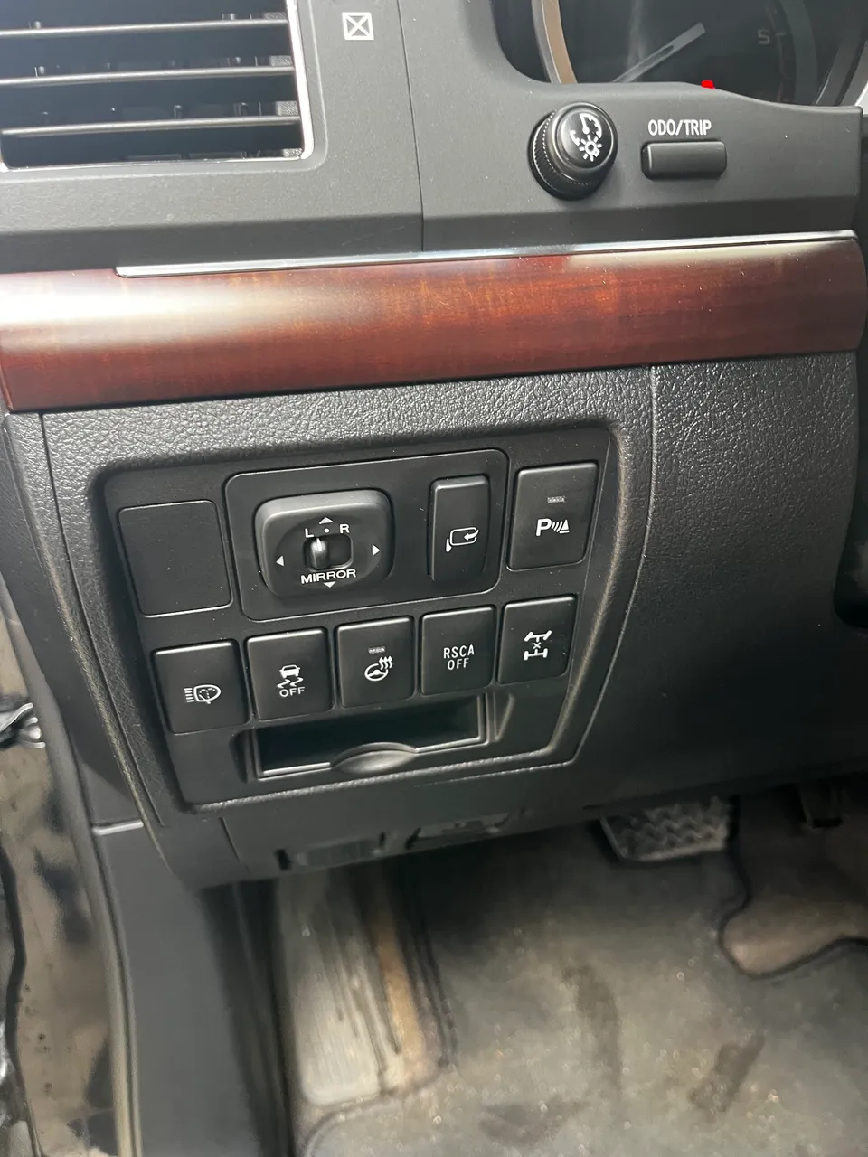 Toyota Land Cruiser - фото 8