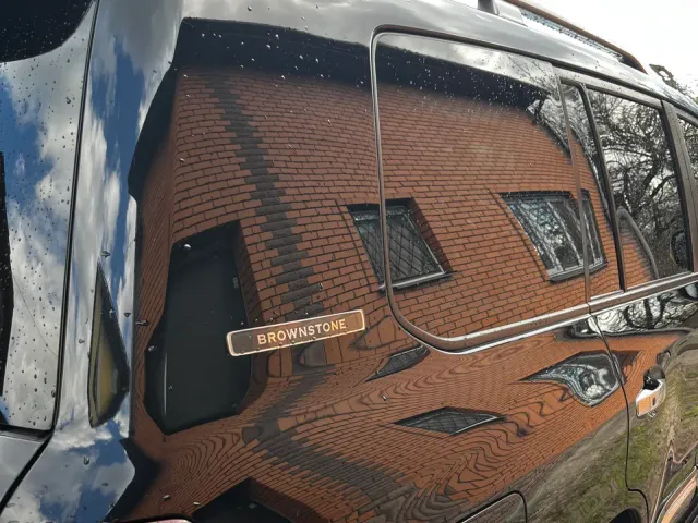 Toyota Land Cruiser - фото 4