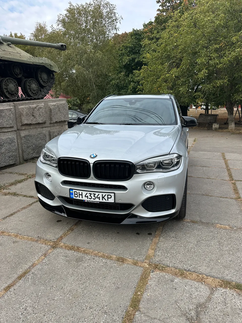 BMW X5 - фото 4
