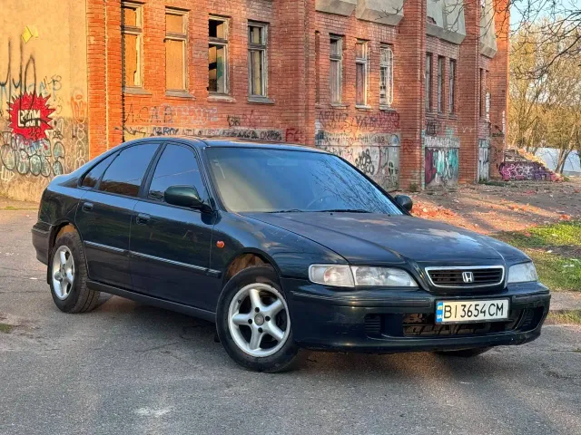 Honda Accord - фото 1