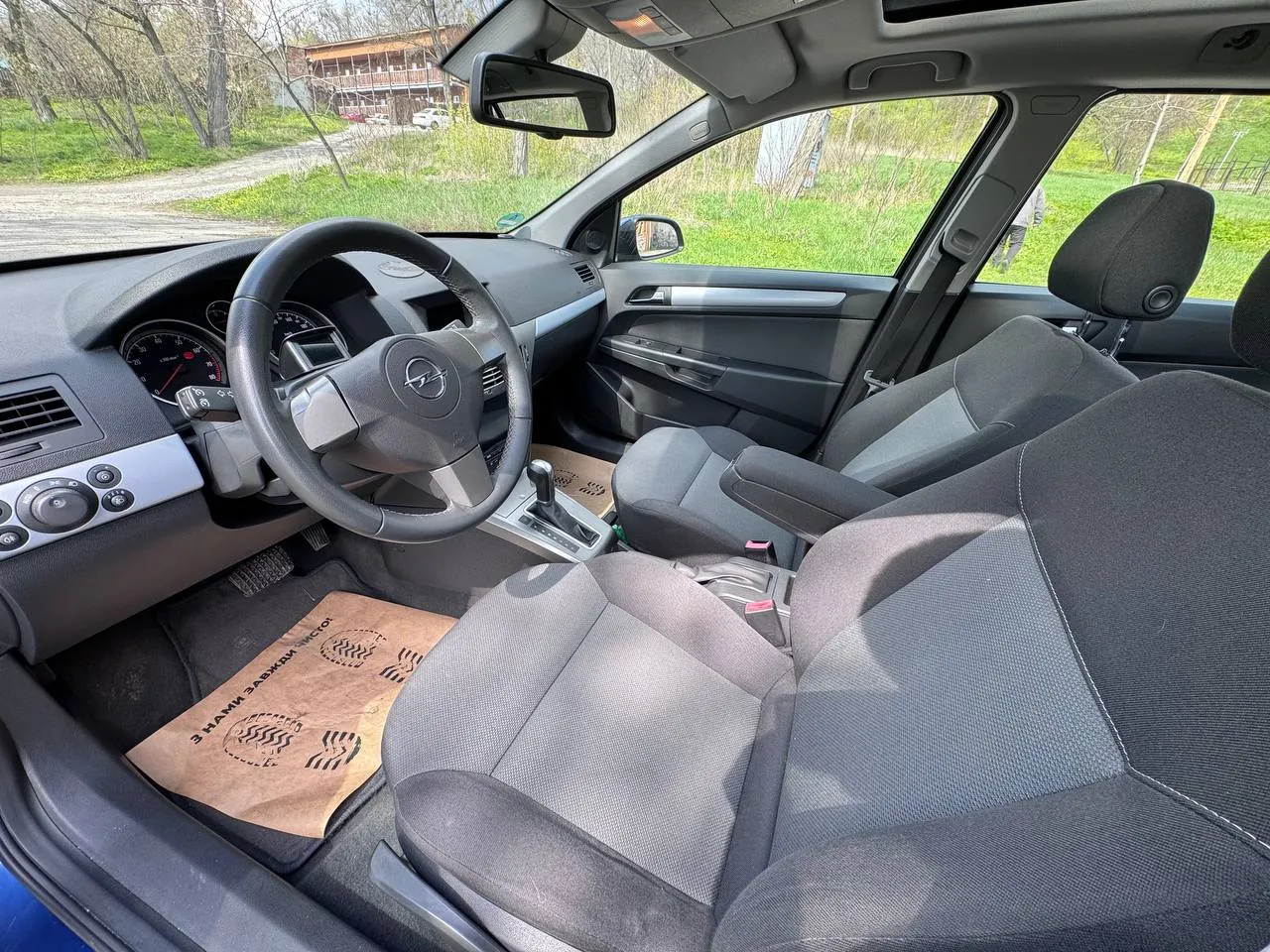 Opel Astra - фото 16