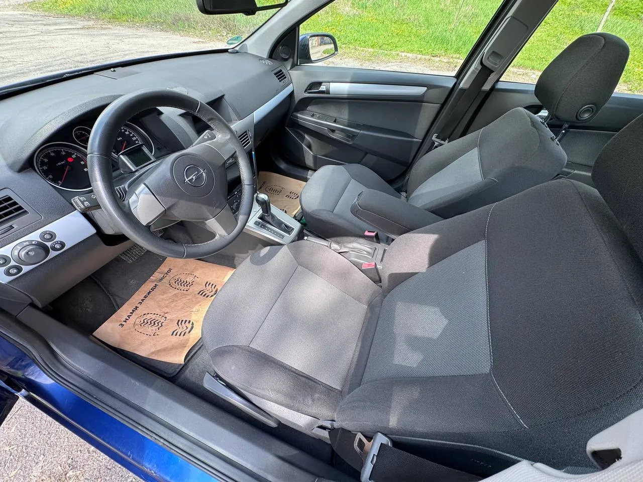 Opel Astra - фото 18