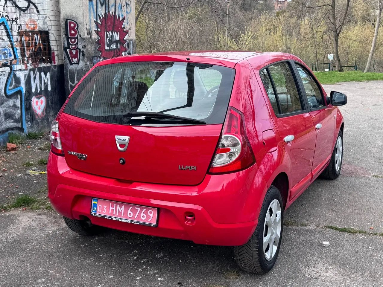 Dacia Sandero - фото 8
