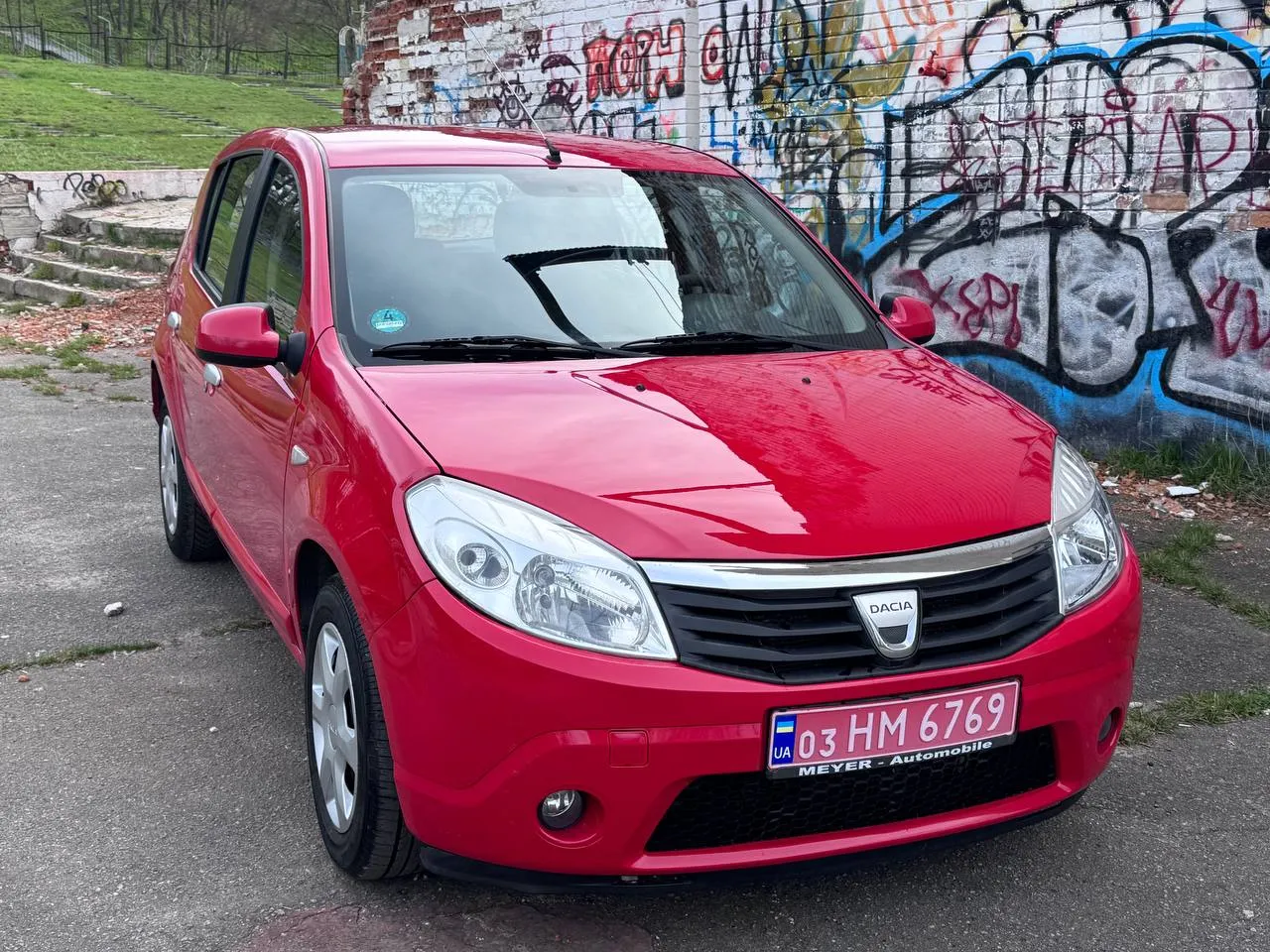 Dacia Sandero - фото 3