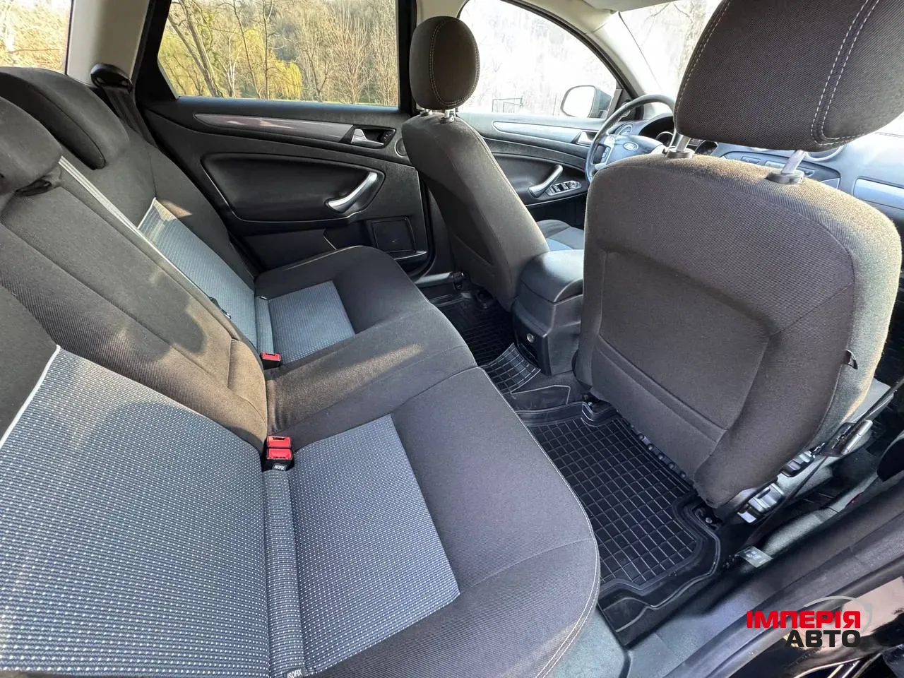 Ford Mondeo - фото 28