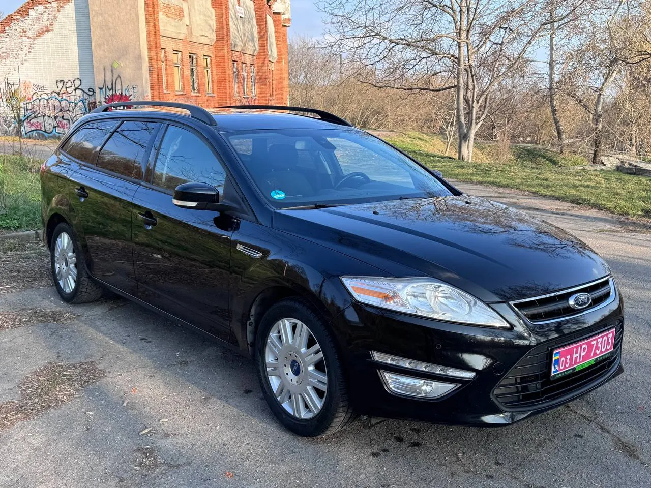 Ford Mondeo - фото 12