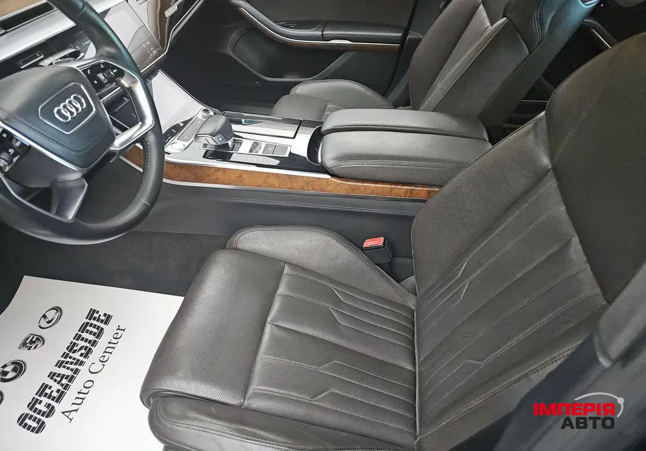 Audi A8 - фото 7