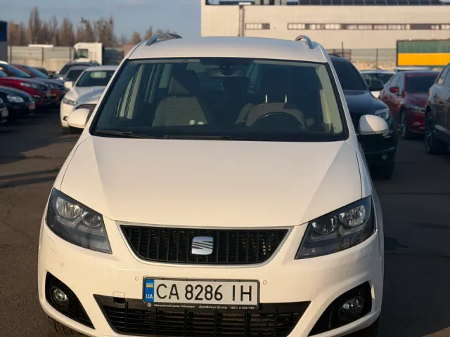 SEAT Alhambra - фото 2