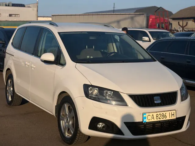 SEAT Alhambra - фото 3