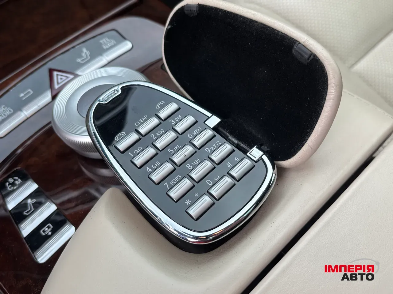 Mercedes-Benz S-Класс - фото 18