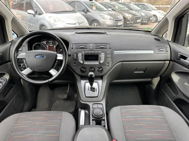 Ford C-MAX - фото 4