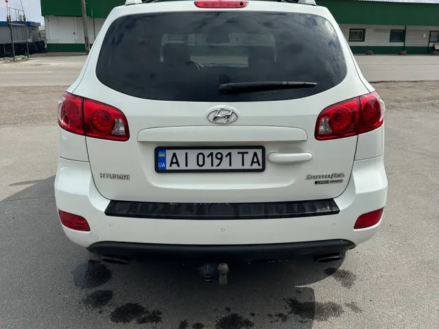 Hyundai Santa Fe - фото 2