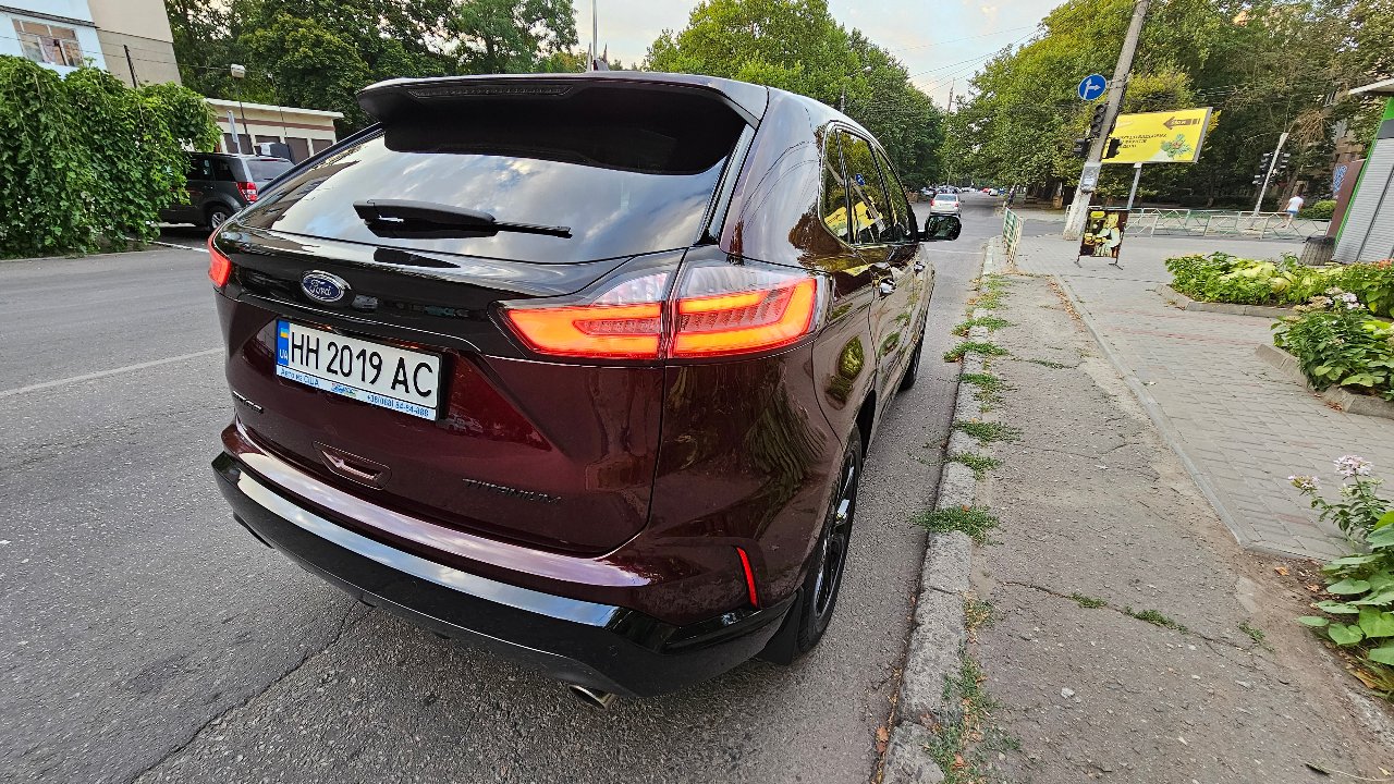 Ford Edge - фото 85