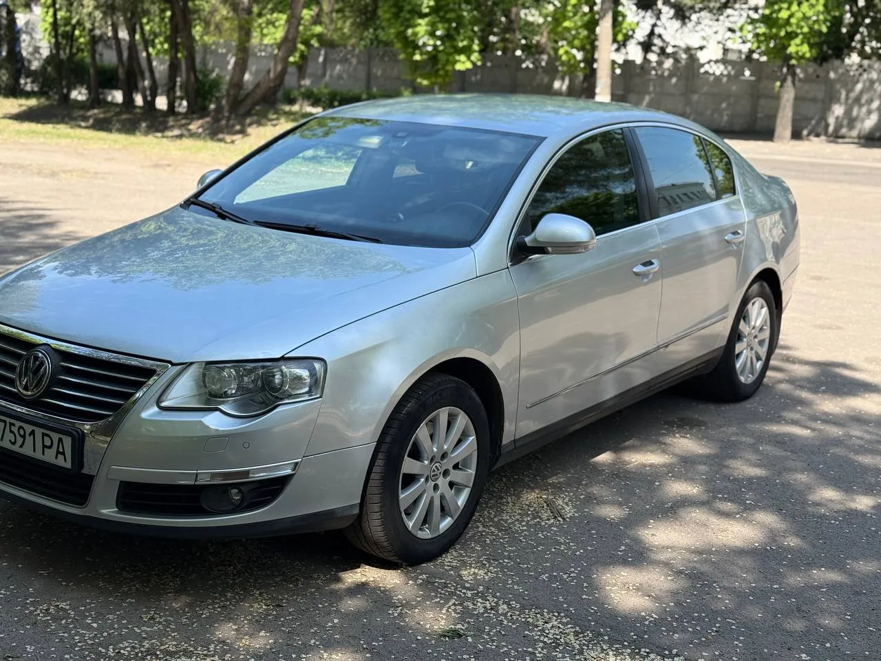 Volkswagen Passat - фото 8