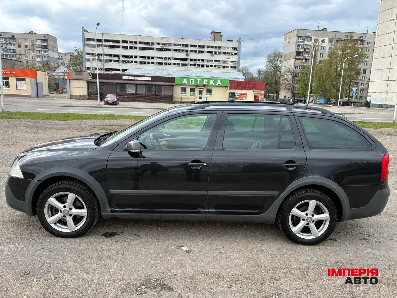 Skoda Octavia - фото 3