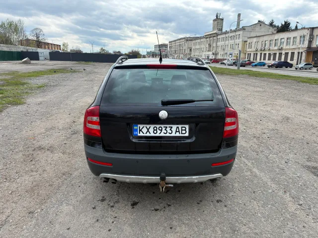 Skoda Octavia - фото 5