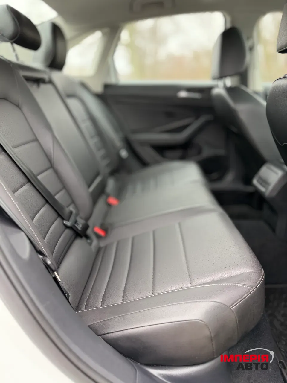 Volkswagen Jetta - фото 19