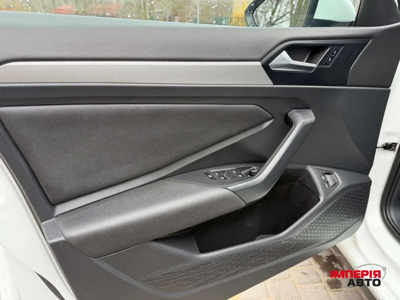 Volkswagen Jetta - фото 22