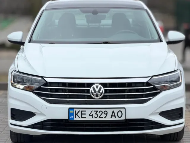 Volkswagen Jetta - фото 2