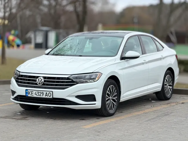 Volkswagen Jetta - фото 5