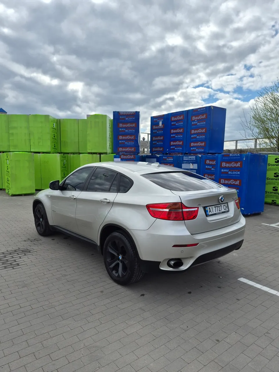 BMW X6 - фото 7