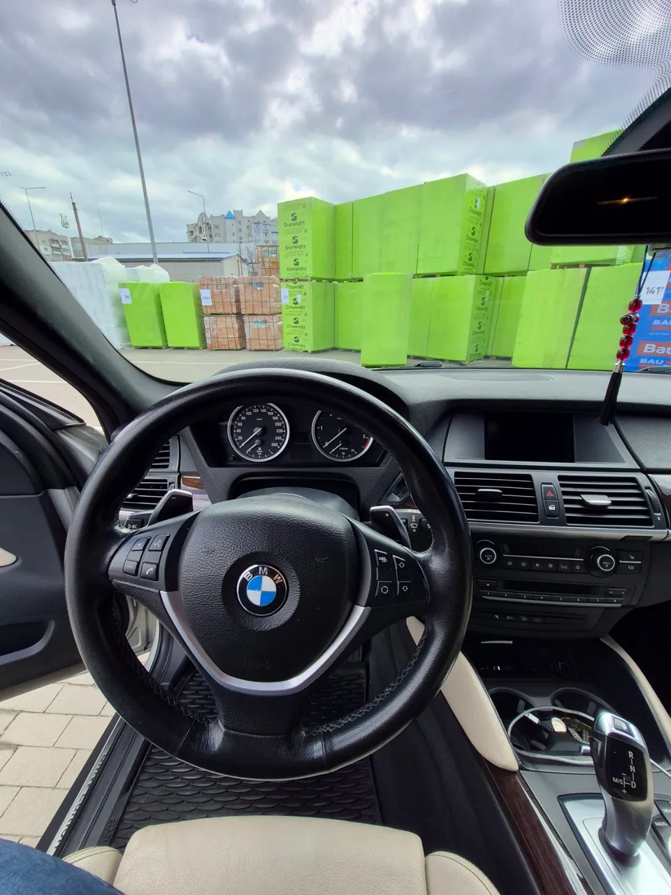 BMW X6 - фото 15