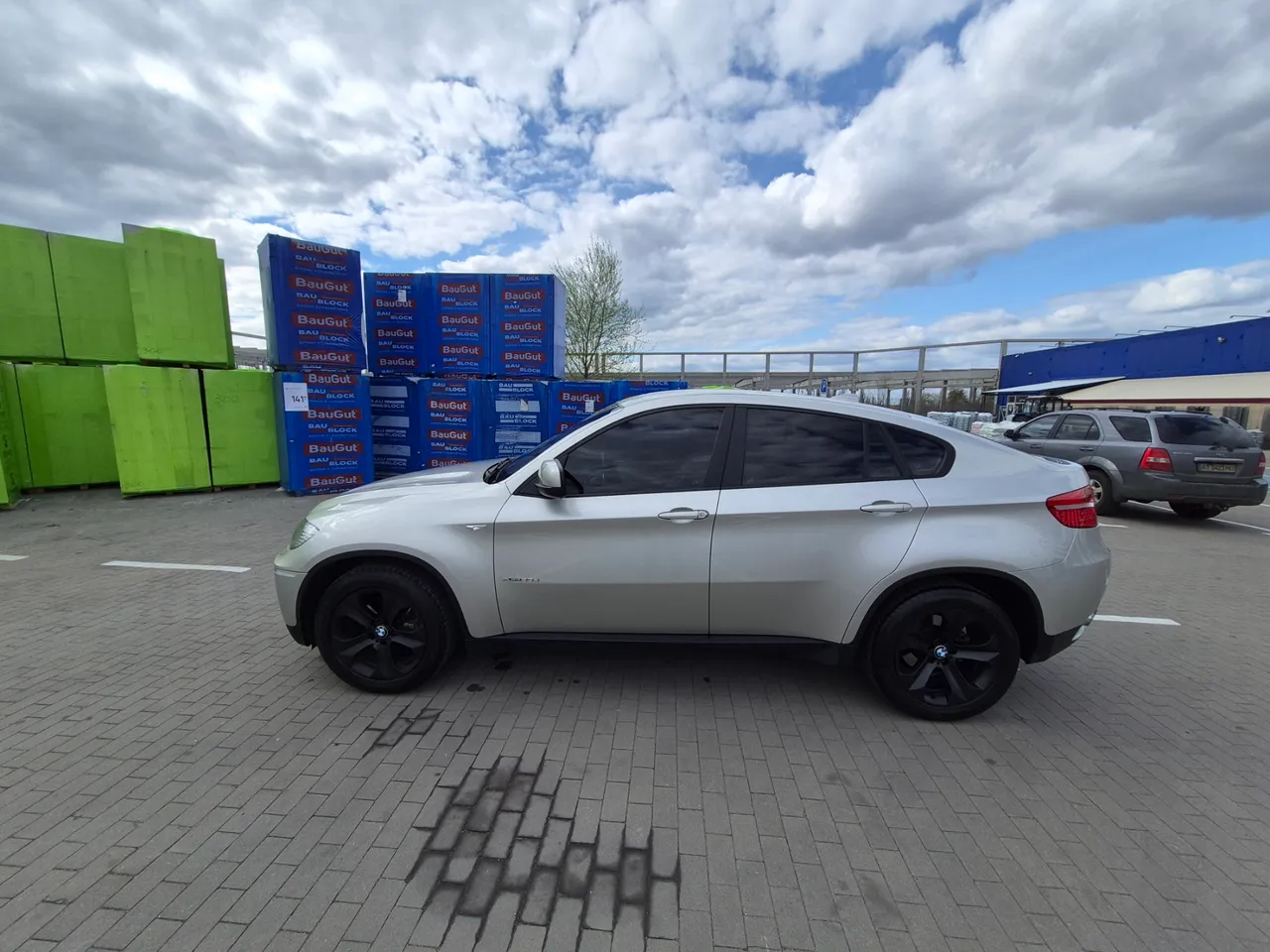 BMW X6 - фото 8