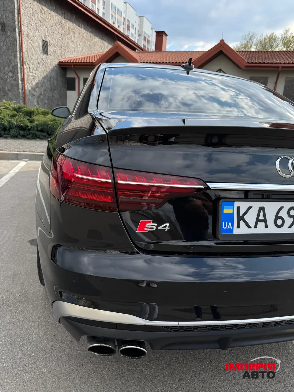 Audi S4 - фото 15