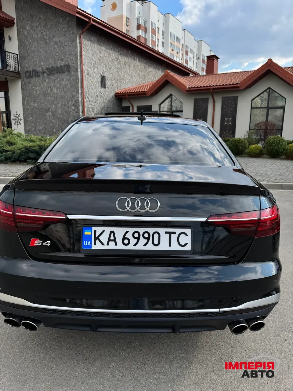 Audi S4 - фото 16
