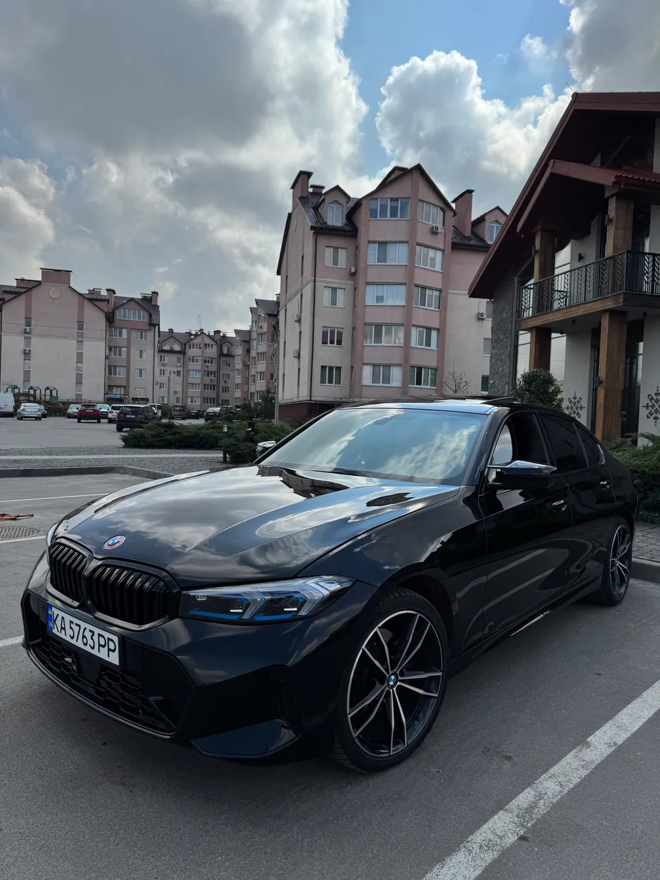 BMW 3 серії - фото 1