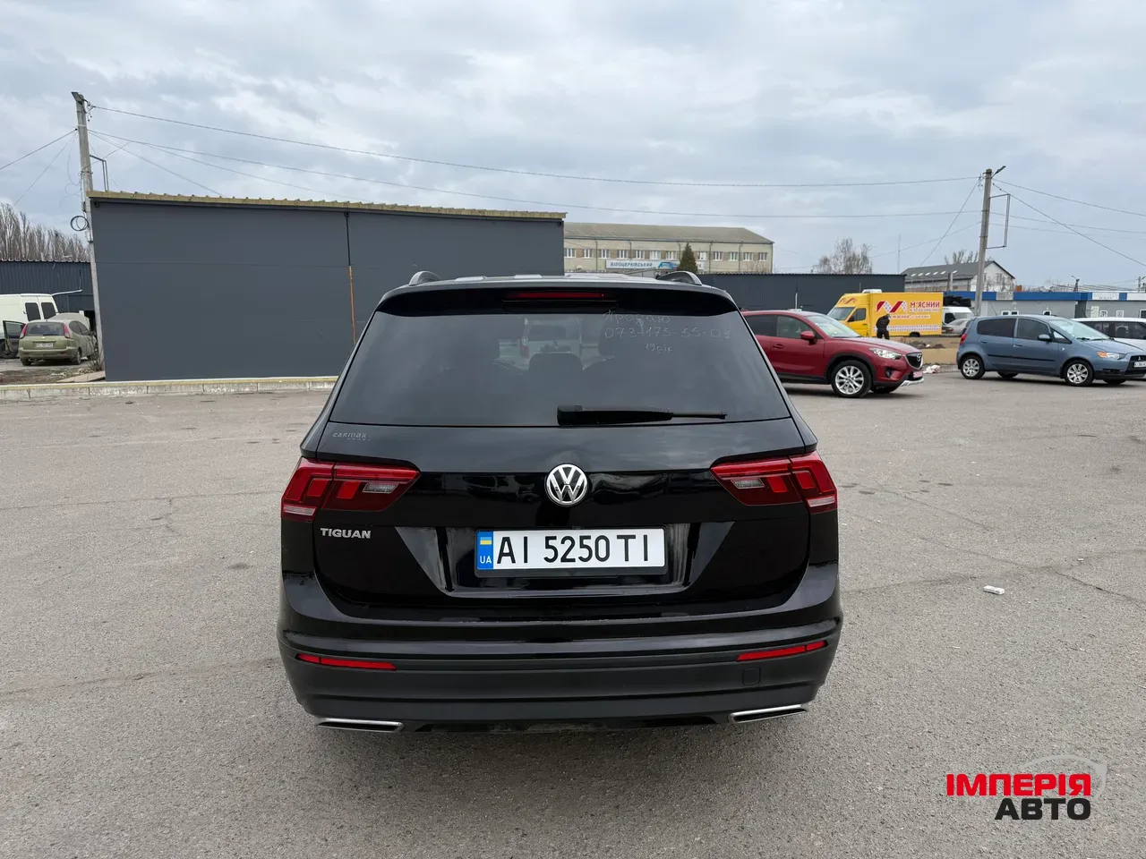 Volkswagen Tiguan - фото 6