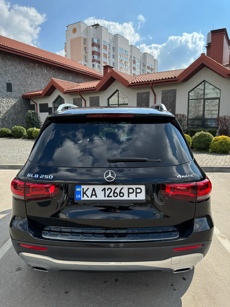 Mercedes-Benz GLB - фото 11